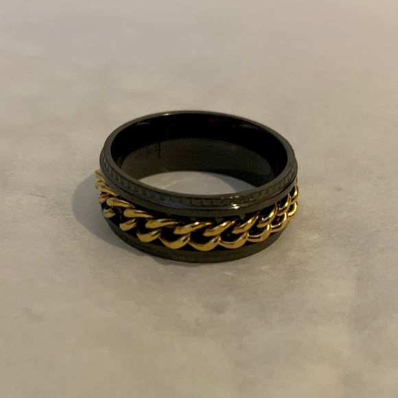 SOLD❗️Stainless Steel Rotatable Men’s Ring Size 8 - Picture 3 of 6